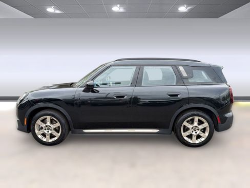 Used 2025 MINI Cooper Countryman S image 2