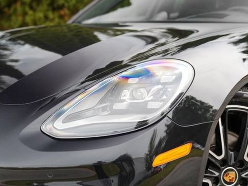 Used 2023 Porsche Panamera 4 Platinum Edition w/ Assistance Package AWD/4WD image 4