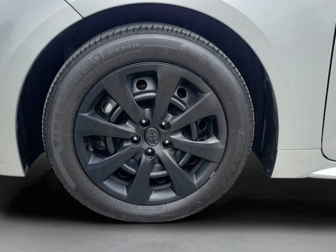 Certified 2025 Toyota Corolla LE FWD image 25