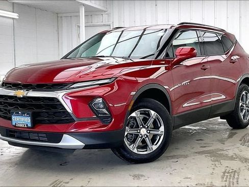 Certified 2024 Chevrolet Blazer LT w/ Convenience Package AWD/4WD image 2