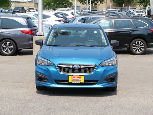 Used 2017 Subaru Impreza 2.0i AWD/4WD image 2