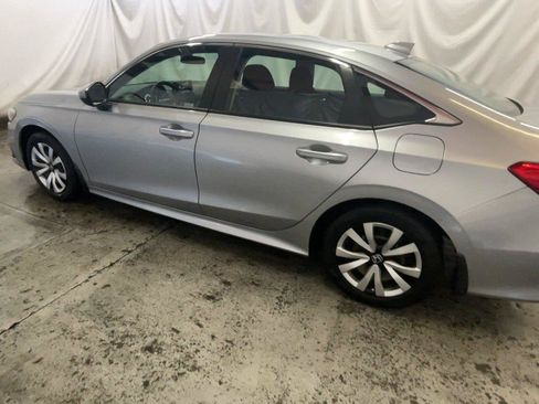Used 2023 Honda Civic LX image 10