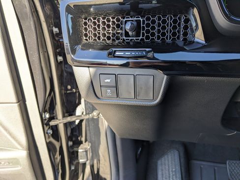 Used 2023 Honda CR-V Sport Touring image 36