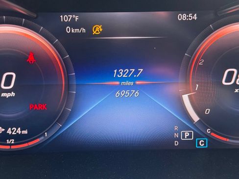 Used 2021 Mercedes-Benz C 300 Sedan image 17