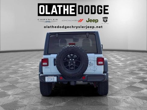 Certified 2025 Jeep Wrangler Unlimited Sport AWD/4WD image 25