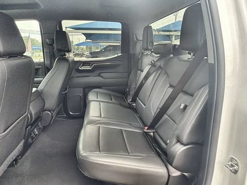 Used 2024 GMC Sierra 1500 SLT AWD/4WD image 24