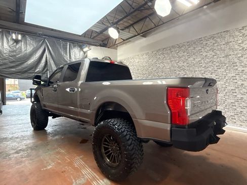 Used 2020 Ford F250 XL w/ STX Appearance Package AWD/4WD image 5