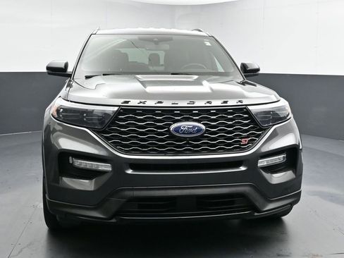 Used 2020 Ford Explorer ST w/ ST Street Pack image 3