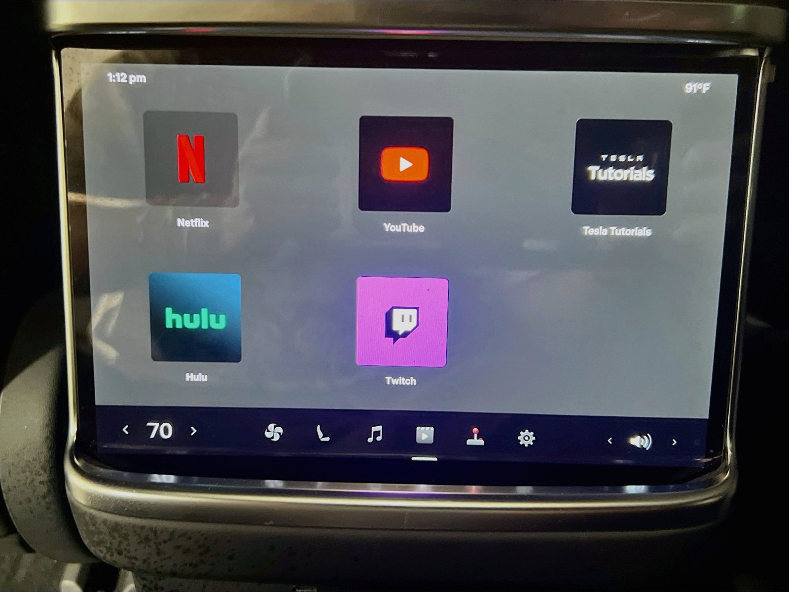 Used 2025 Tesla Model X AWD/4WD image 18