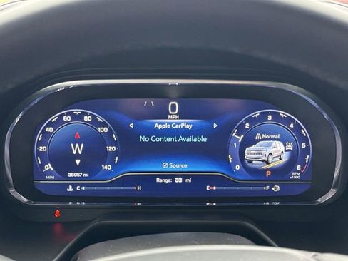 Used 2023 Chevrolet Tahoe Z71 w/ Z71 Off-Road Package image 14