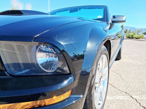 Used 2007 Ford Mustang GT RWD image 8