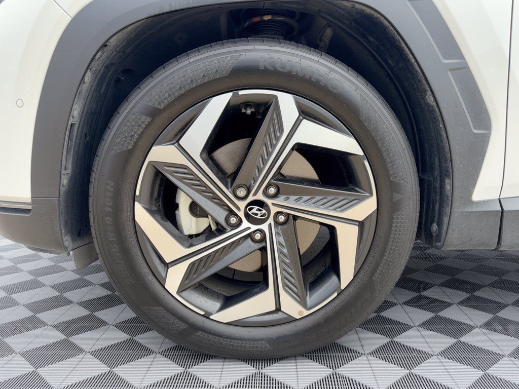 Certified 2024 Hyundai Tucson Limited FWD image 13