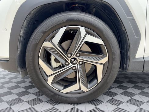 Used 2024 Hyundai Tucson Limited FWD image 13