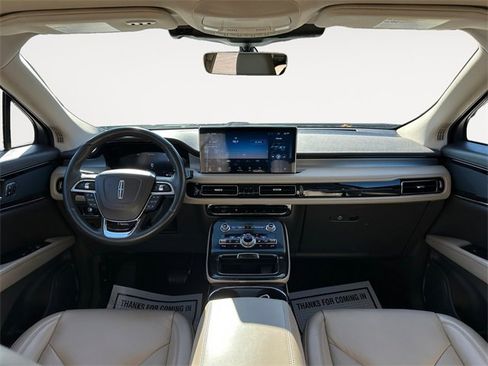 Used 2021 Lincoln Nautilus FWD w/ Equipment Group 101A image 10