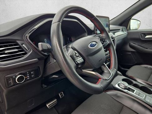 Used 2024 Ford Escape ST-Line AWD/4WD image 10