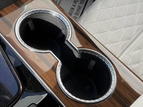 New 2026 Cadillac Escalade Platinum Sport AWD/4WD image 31