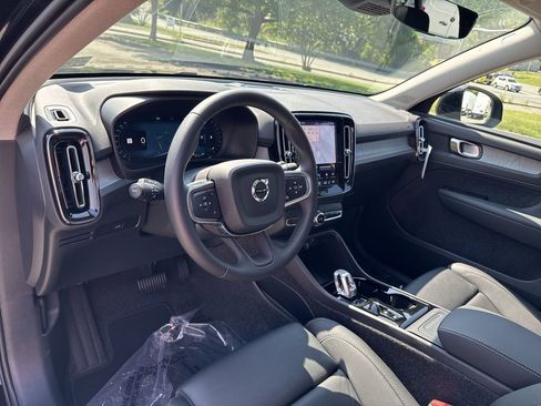 New 2026 Volvo XC40 B5 Plus w/ Protection Package Premier image 14