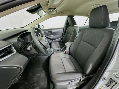 Used 2023 Toyota Corolla LE image 13