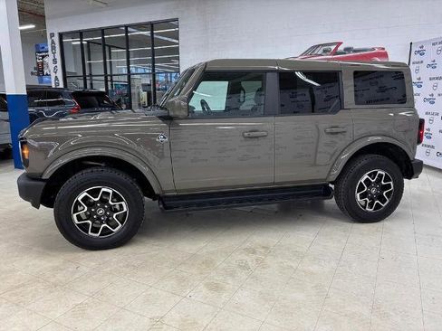 Certified 2025 Ford Bronco Outer Banks image 4