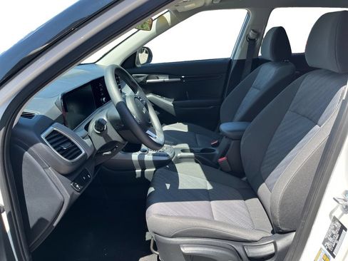 Used 2026 Kia Seltos LX FWD image 22