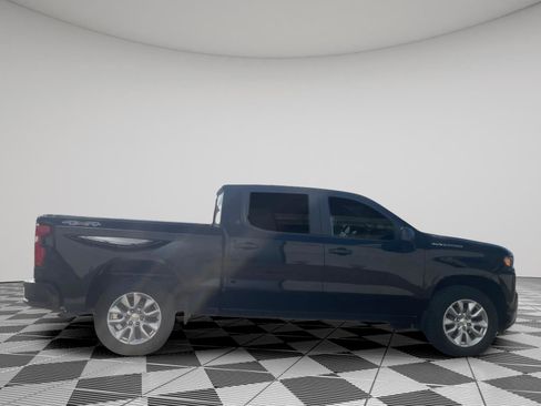 Used 2021 Chevrolet Silverado 1500 Custom w/ Safety Confidence Package image 11
