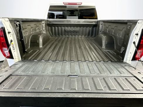 Used 2022 GMC Sierra 1500 Elevation w/ Elevation Premium Package AWD/4WD image 24
