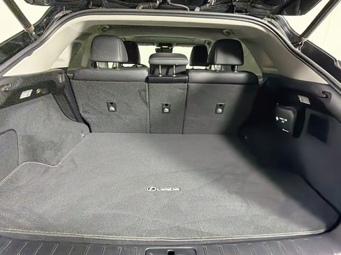 Used 2019 Lexus RX 450h AWD image 28