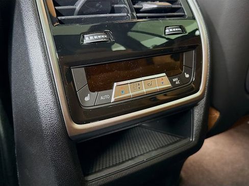 New 2026 BMW X5 xDrive50e w/ M Sport Package image 27