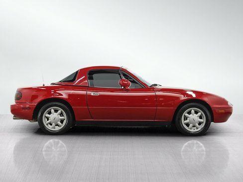 Used 1991 MAZDA MX-5 Miata RWD image 6