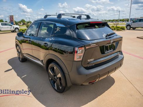 Used 2026 Nissan Kicks SR w/ Cold Weather Package AWD/4WD image 5