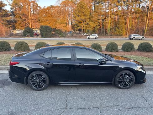 Used 2026 Toyota Camry XSE image 3