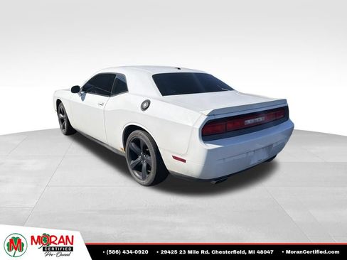 Used 2013 Dodge Challenger SXT Plus RWD image 4