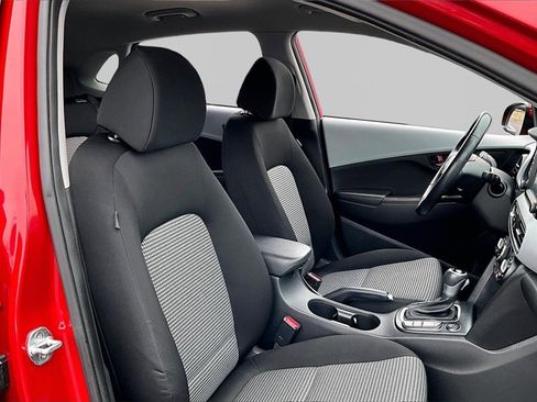 Used 2020 Hyundai Kona SEL image 7