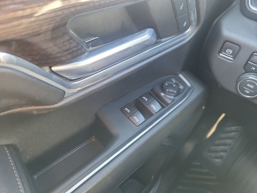 Used 2024 Chevrolet Silverado 1500 LT AWD/4WD image 29