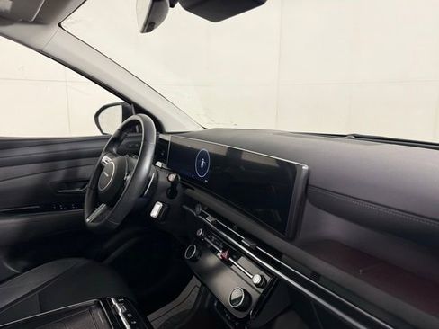Used 2025 Hyundai Tucson Limited image 28