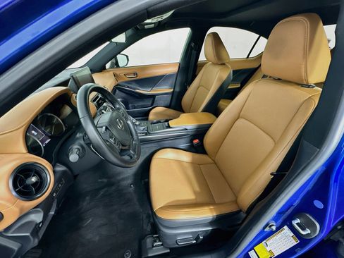 Used 2024 Lexus IS 350 F Sport RWD image 13