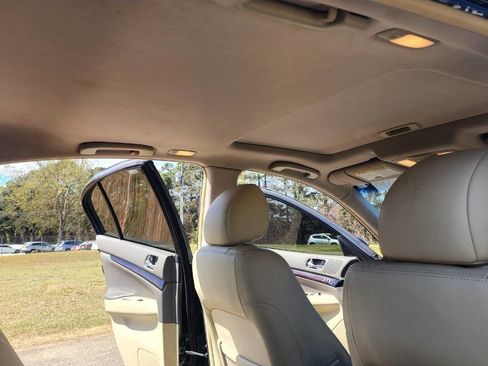 Used 2010 INFINITI G37 Journey w/ Premium Pkg image 20
