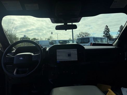 Used 2025 Ford F150 STX image 11