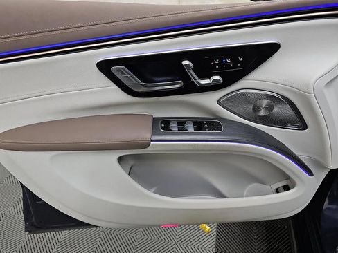 Used 2023 Mercedes-Benz EQS 450+ 4MATIC SUV w/ AMG Line Exterior Package image 7