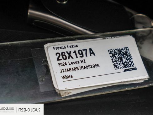 Used 2024 Lexus RZ 300e Premium image 26