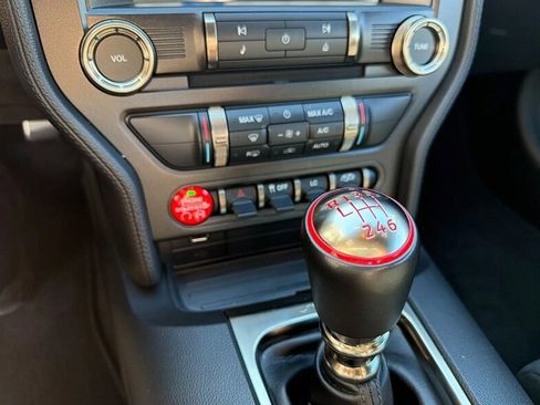 Used 2016 Ford Mustang Shelby GT350R w/ GT350R Equipment Group 920A image 61