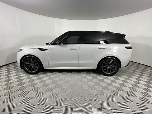 Certified 2024 Land Rover Range Rover Sport Dynamic SE image 2