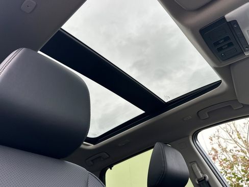 New 2026 Nissan Rogue Platinum w/ Tech Package image 14