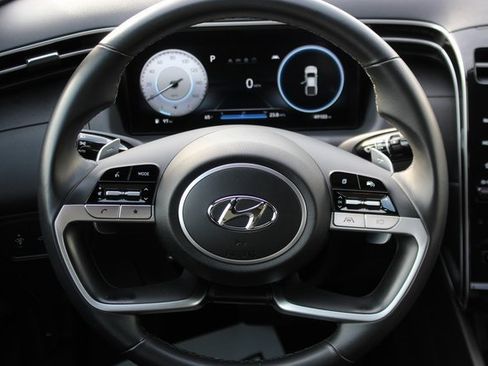 Used 2022 Hyundai Santa Cruz SEL Premium image 12