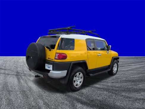 Used 2010 Toyota FJ Cruiser 4WD image 4