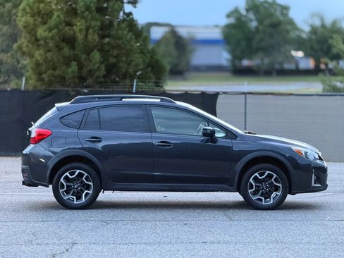Used 2016 Subaru Crosstrek 2.0i Limited AWD/4WD image 7
