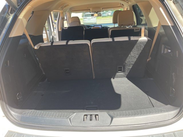 Used 2021 Ford Explorer Limited w/ Equipment Group 301A AWD/4WD image 36
