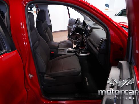 Used 2022 Nissan Frontier SV image 30