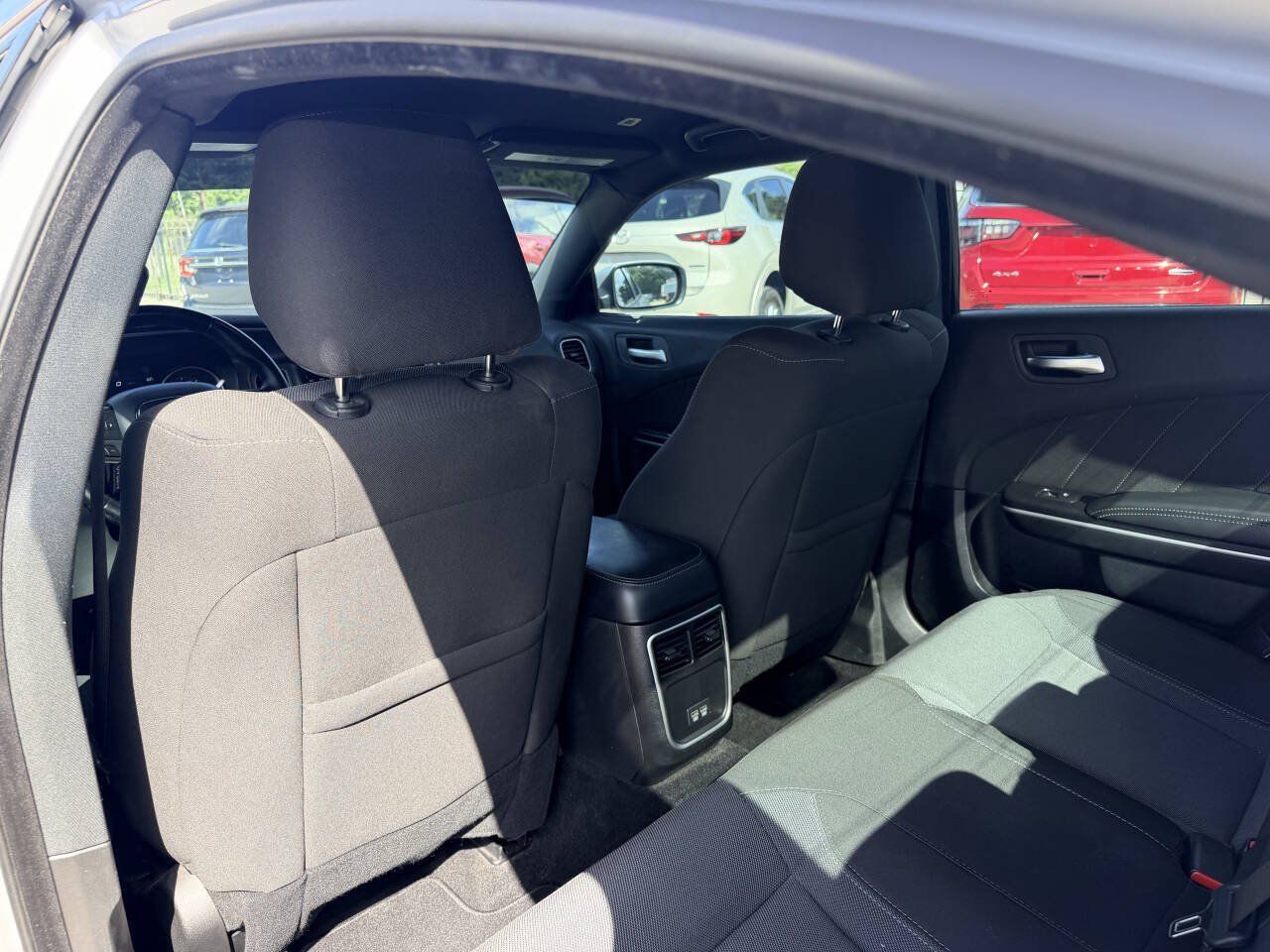 Used 2020 Dodge Charger SXT RWD image 14