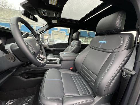 New 2026 Ford F250 Platinum image 13